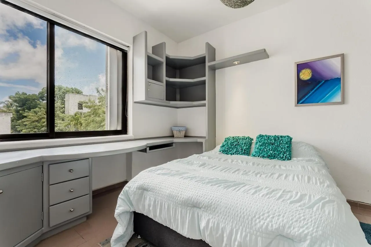 Elegant Lagoon Front Villa By Casa Paraiso Cancun