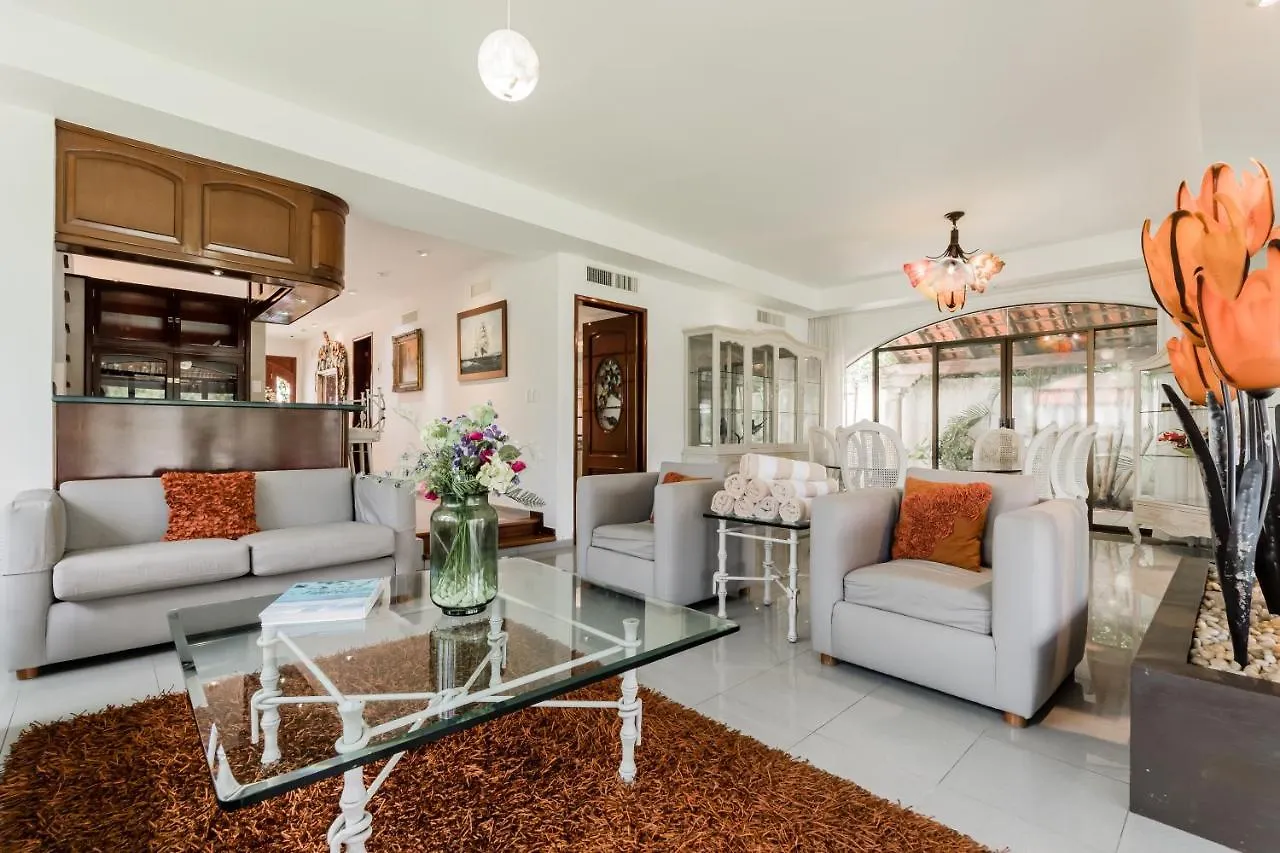 Elegant Lagoon Front Villa By Casa Paraiso location