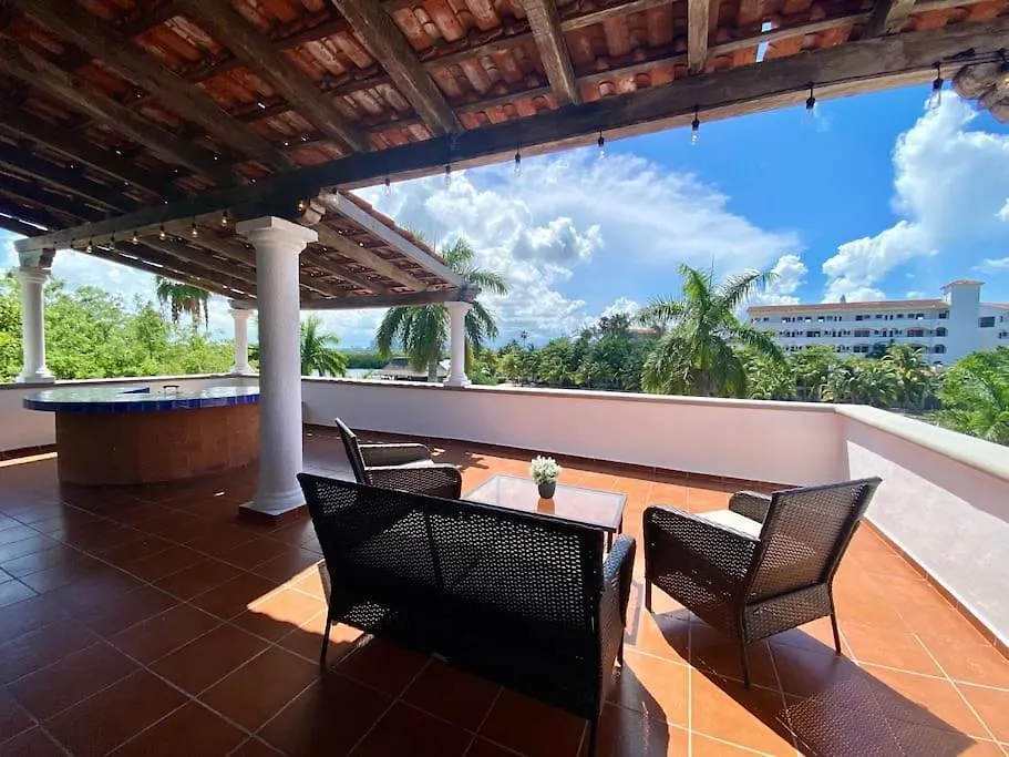 Elegant Lagoon Front Villa By Casa Paraiso Cancun