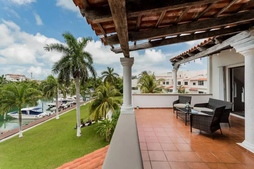 Elegant Lagoon Front Villa By Casa Paraiso Cancun Mexico