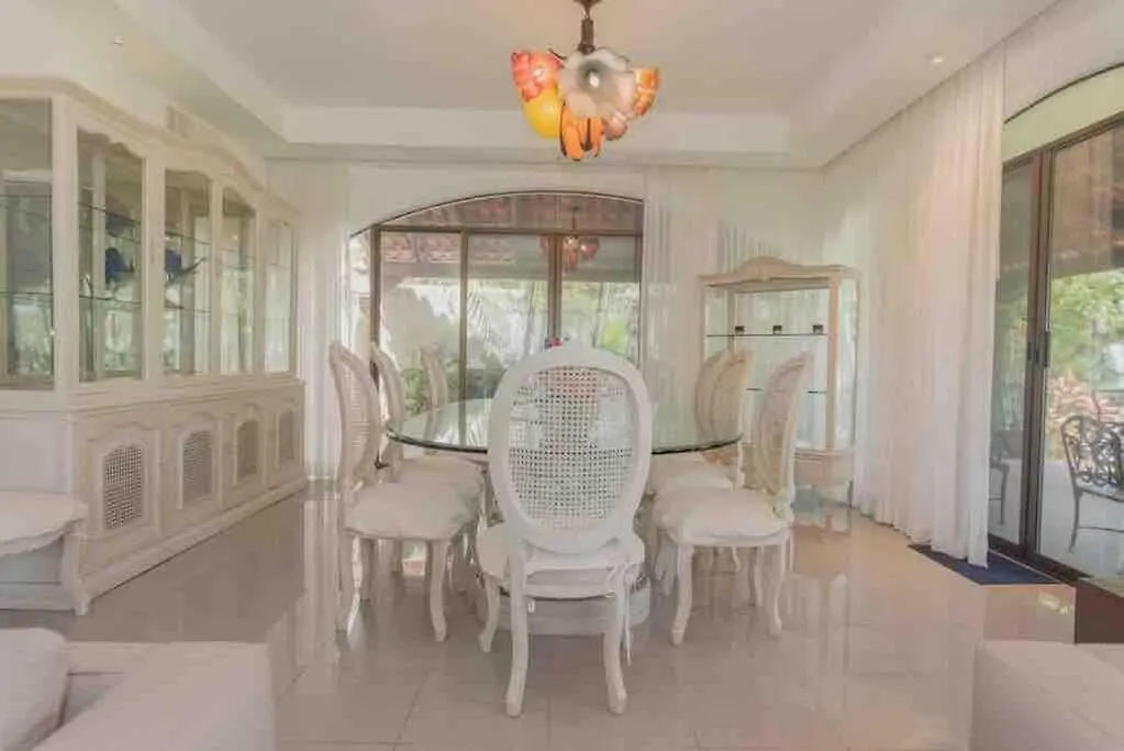 Elegant Lagoon Front Villa By Casa Paraiso Cancún Mexico