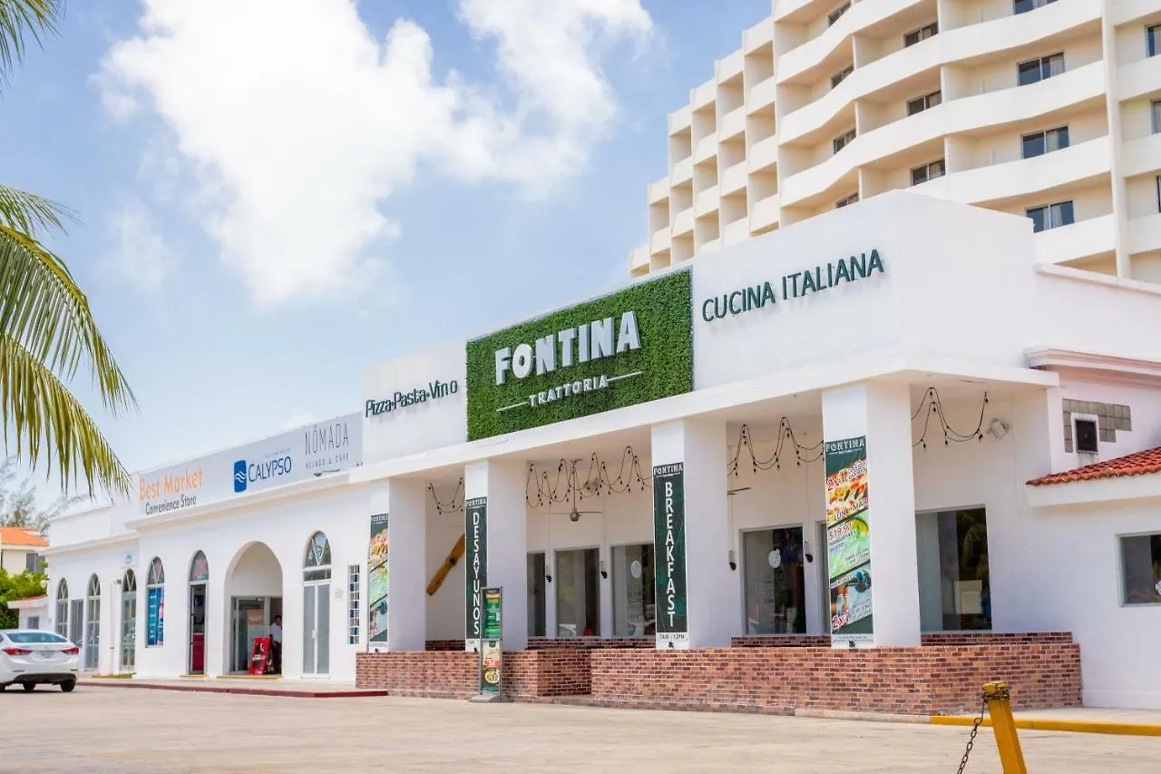 Elegant Lagoon Front Villa By Casa Paraiso Cancún